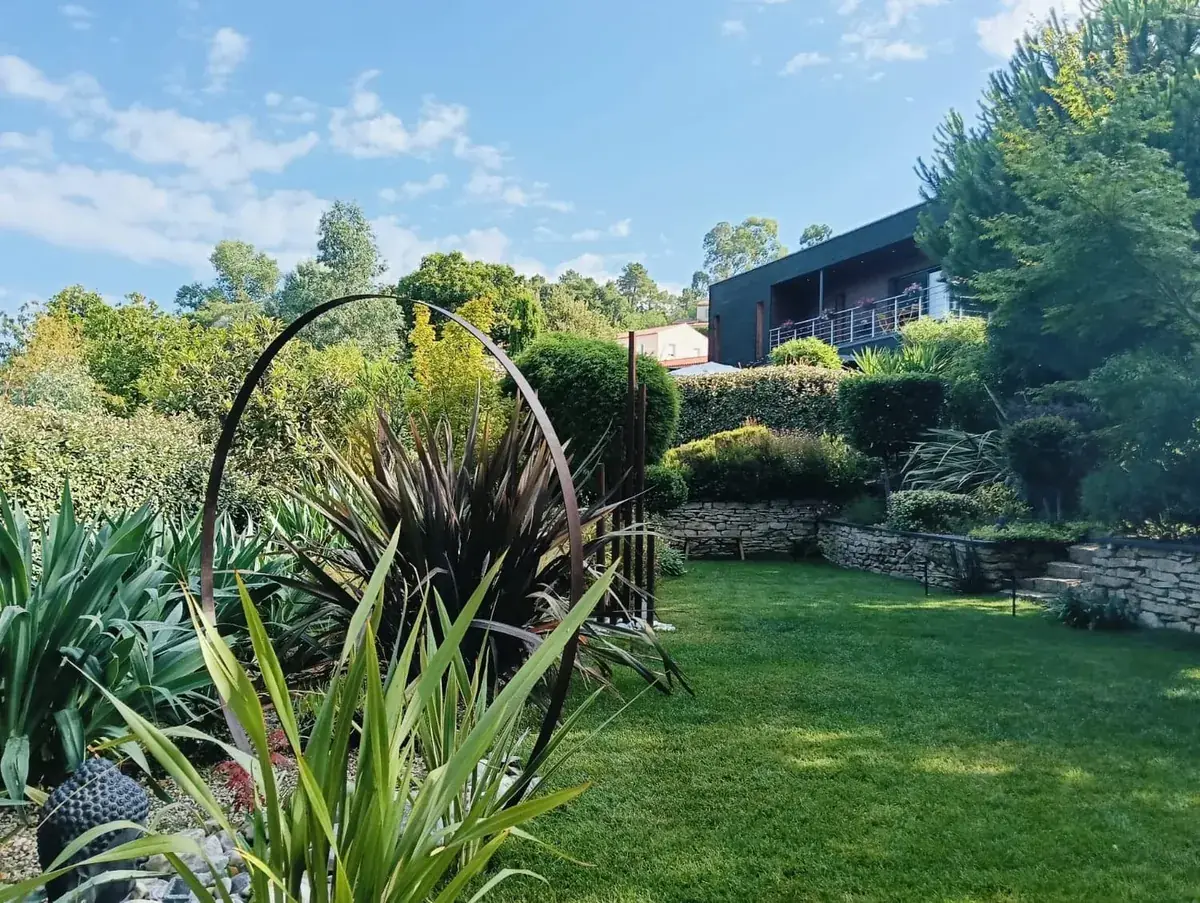 Le jardin de Julie à Berre-les-Alpes, écrin de verdure des journées bien-être Chœurs de Femmes